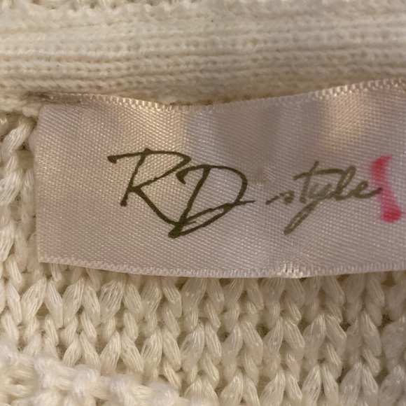 RD Style Womens Long Sleeve White Sweater with Shoulder Arm Cutouts/ Size M - Picture 11 of 16